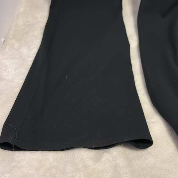 UNIQLO BLACK FLARE ATHLETIC PANTS SIZE MEDIUM ALSO HAVE SIZE LARGE NO POCKETS - Picture 2 of 6